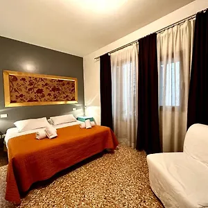 Grimaldi Cannaregio Italien
