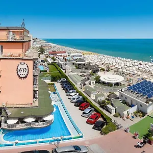 Negresco Bed & Breakfast
